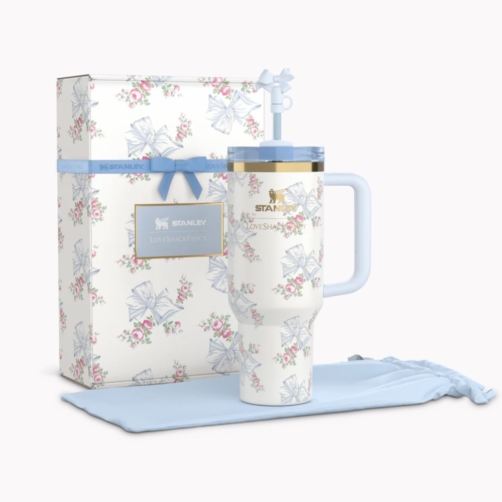 Stanley LoveShackFancy Holiday Quencher 40oz